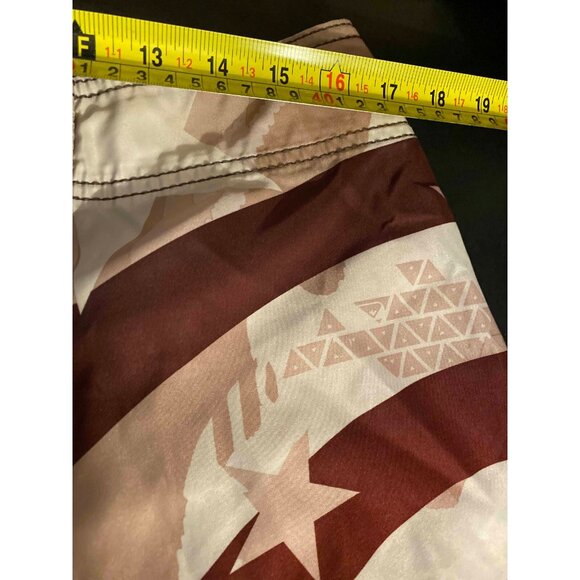 Quiksilver Board Shorts Mens 33 10" Camo Geometric AOP Beach Swim Trunks - Picture 4 of 6